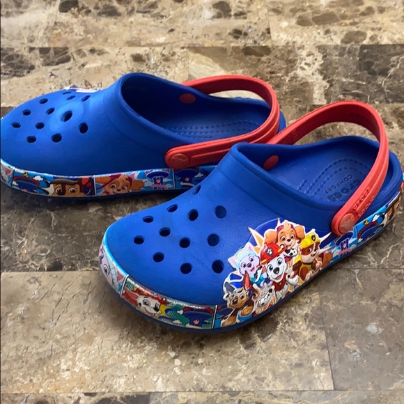paw patrol crocs size 11